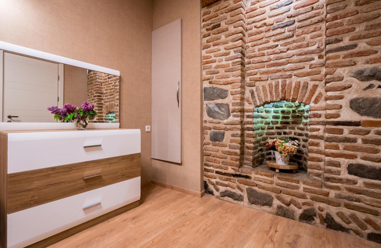 Sololaky Wall Tbiliszi Kültér fotó